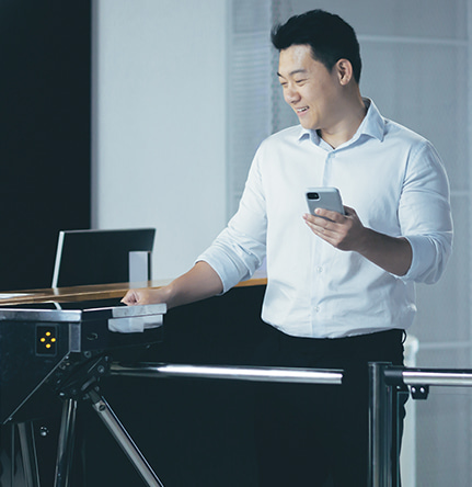 Access security: Give flexible authorisation in real time