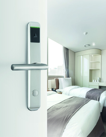 axess in hotel room