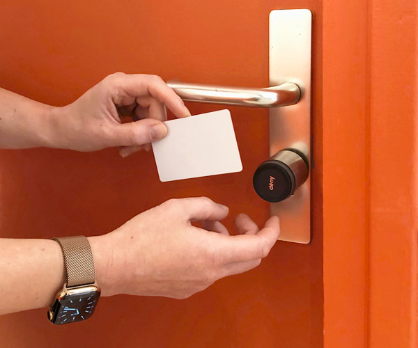 Cylindre électronique pour Coworking