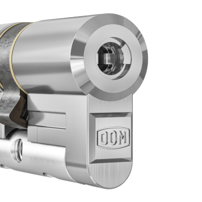 DOM Diamant cylinder with matte chrome finish